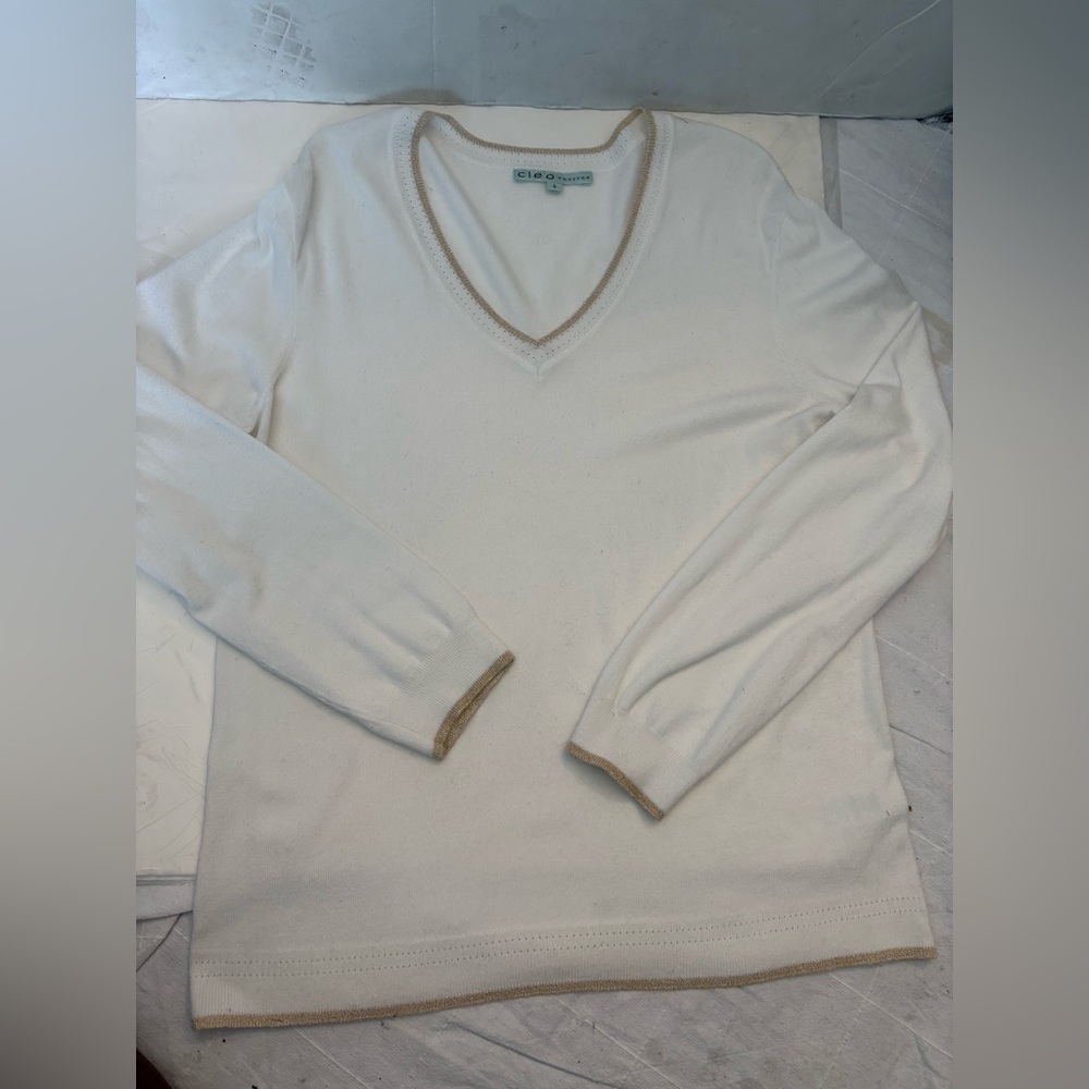 Cleo white V-Neck Sweater with gold Tan Trim
